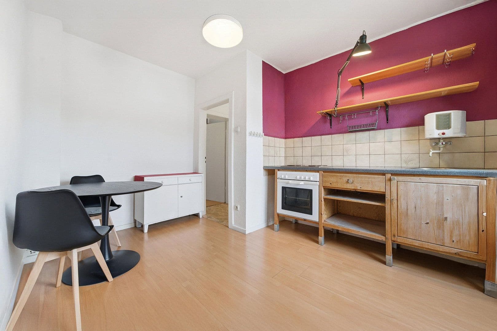 Pronájem bytu 1+1 35 m², Nieberdingstraße 40, Essen, Severní Porýní-Vestfálsko Pronájem bytu 1+1 35 m², Nieberdingstraße 40, Essen, Severní Porýní-Vestfálsko
