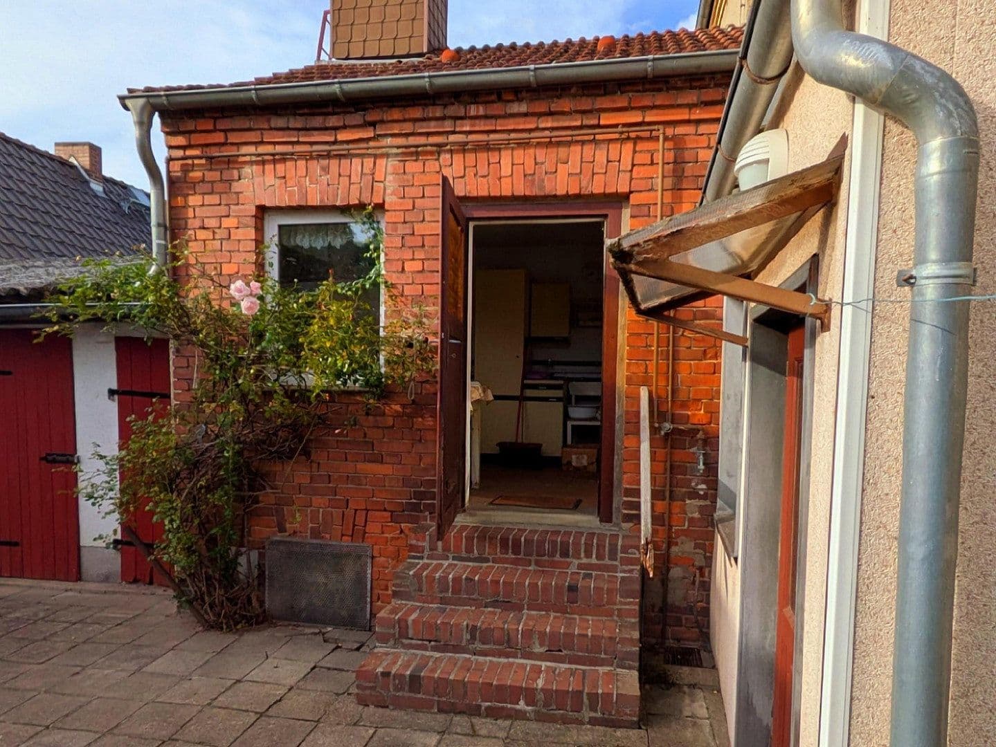 Prodej domu 140 m², pozemek 1.128 m², Burgstraße 50, Zahna-Elster, Sasko-Anhaltsko Prodej domu 140 m², pozemek 1.128 m², Burgstraße 50, Zahna-Elster, Sasko-Anhaltsko