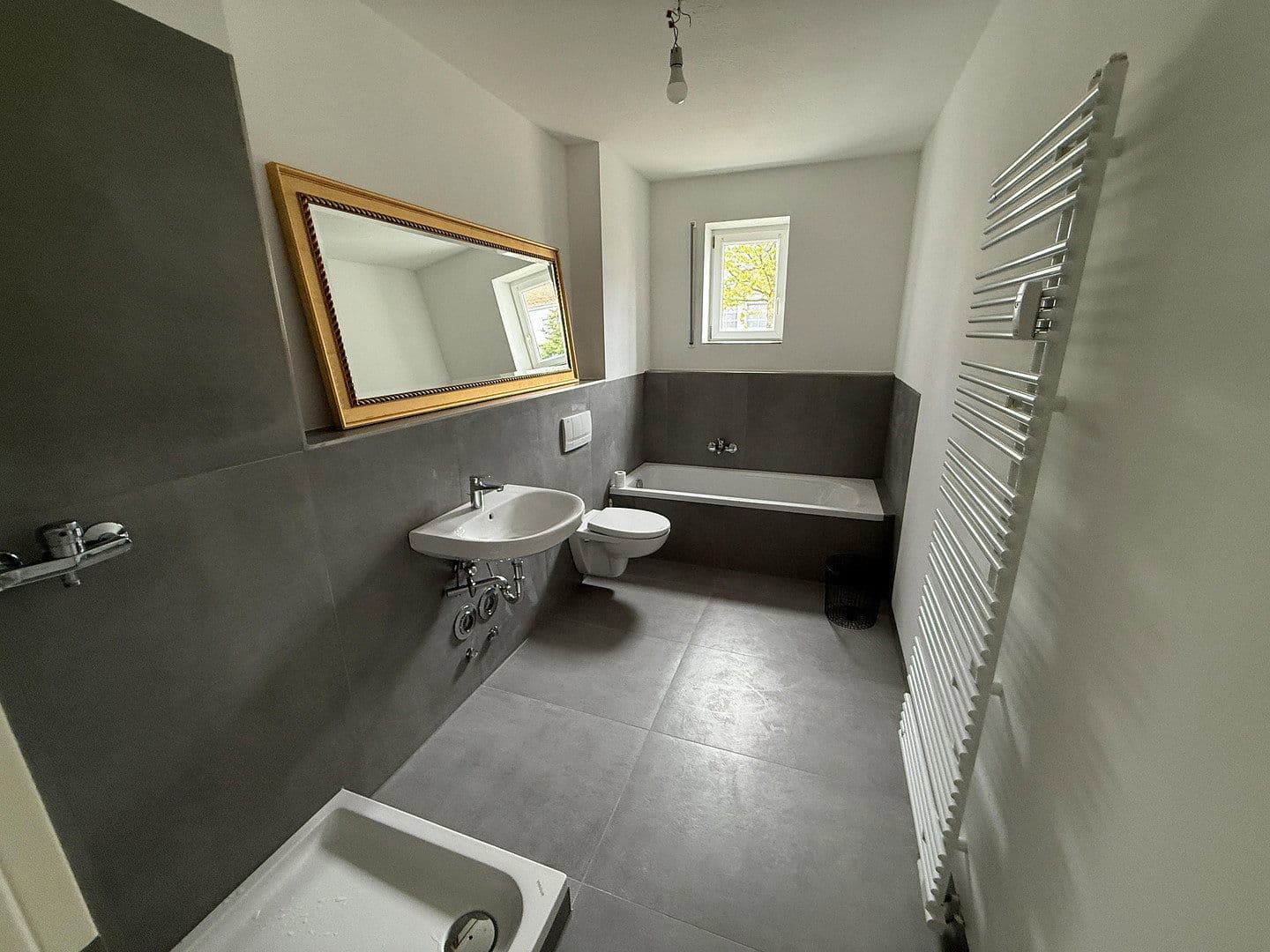 Prodej bytu 4+1 100 m², Hirschaid, Bavorsko Prodej bytu 4+1 100 m², Hirschaid, Bavorsko