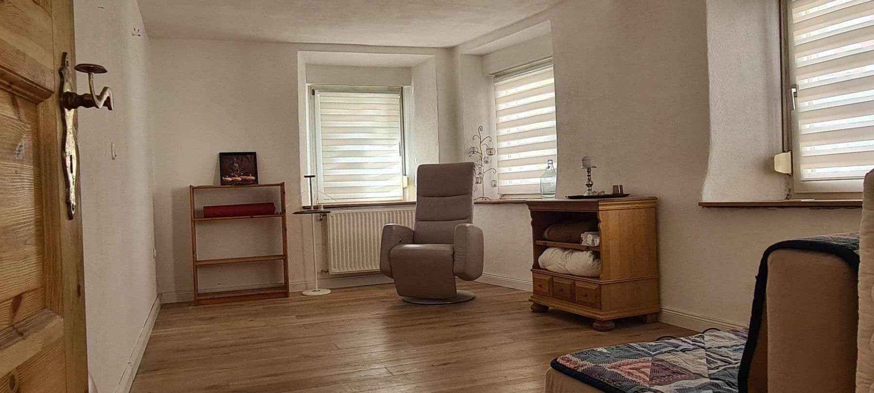 Prodej domu 374 m², pozemek 218 m², Monreal, Porýní-Falc Prodej domu 374 m², pozemek 218 m², Monreal, Porýní-Falc