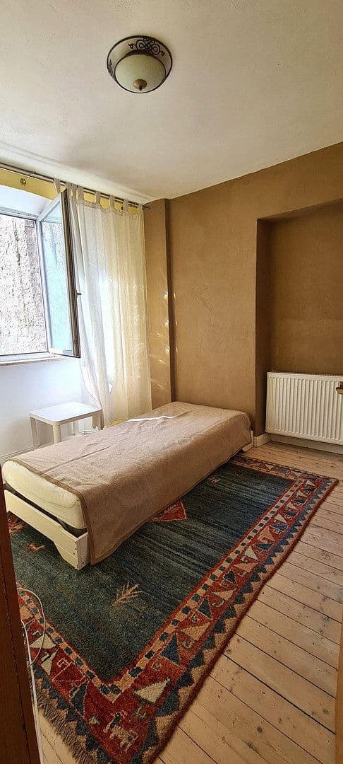 Prodej domu 374 m², pozemek 218 m², Monreal, Porýní-Falc Prodej domu 374 m², pozemek 218 m², Monreal, Porýní-Falc
