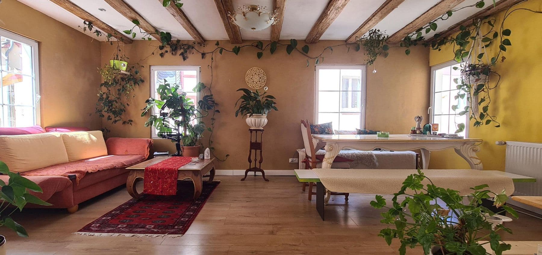 Prodej domu 374 m², pozemek 218 m², Monreal, Porýní-Falc Prodej domu 374 m², pozemek 218 m², Monreal, Porýní-Falc