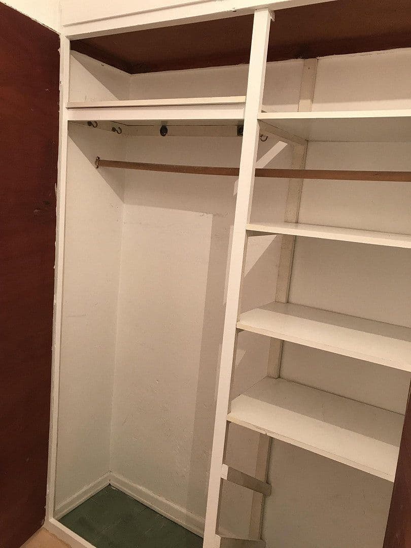 Pronájem bytu 1+1 34 m², Hügelstraße 251, Frankfurt am Main, Hessen Pronájem bytu 1+1 34 m², Hügelstraße 251, Frankfurt am Main, Hessen