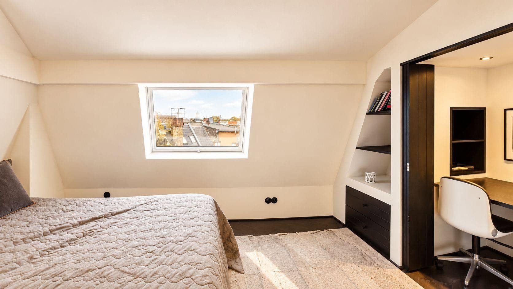 Prodej bytu 6+1 189 m², berlin, Berlín Prodej bytu 6+1 189 m², berlin, Berlín