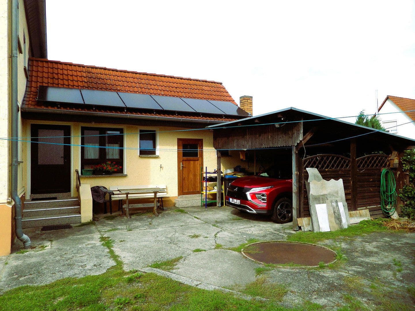 Prodej domu 81 m², pozemek 471 m², Lauchhammer, Braniborsko Prodej domu 81 m², pozemek 471 m², Lauchhammer, Braniborsko