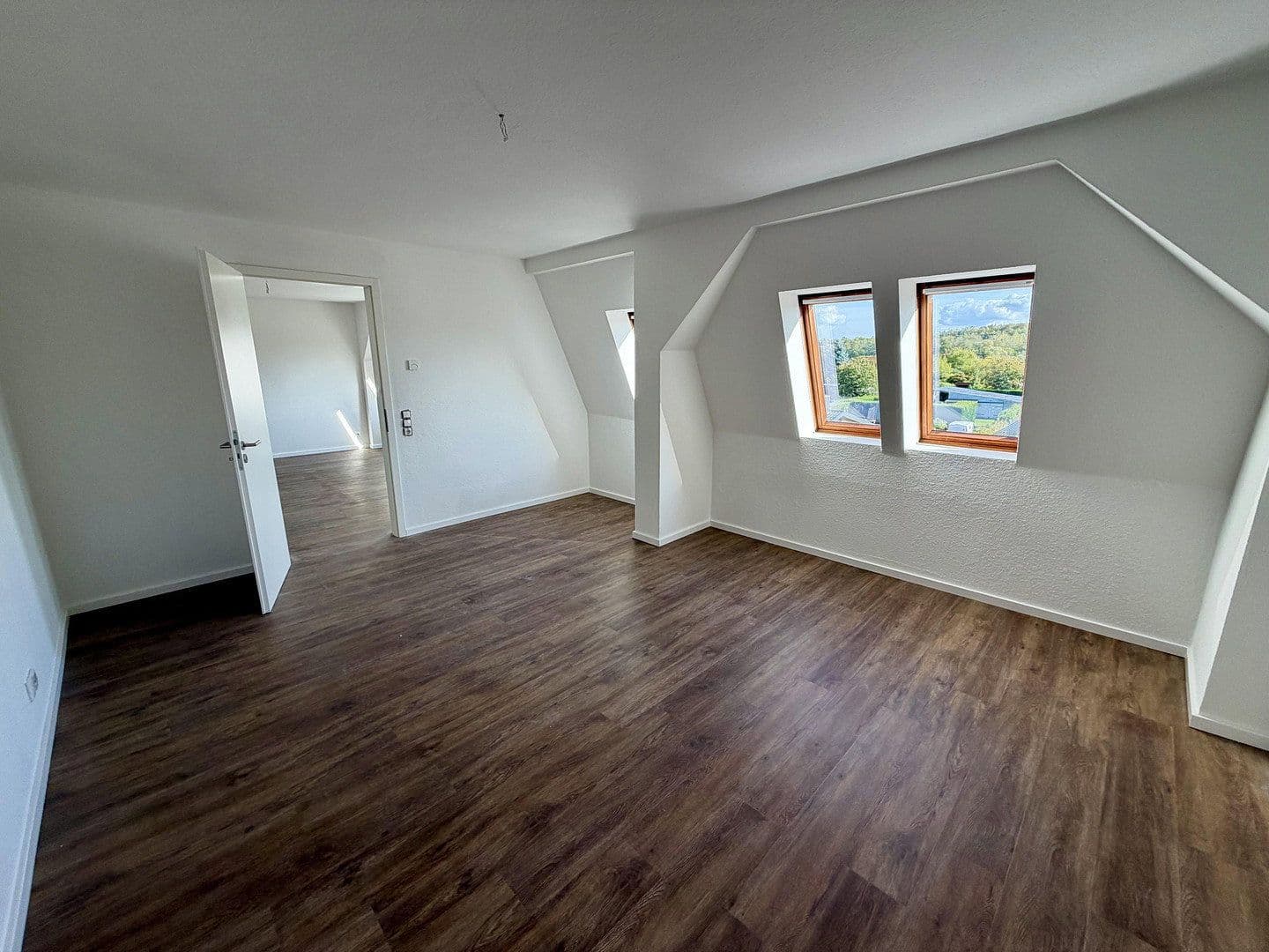Pronájem bytu 3+1 84 m², Rüdersdofer Straße 33, Rüdersdorf bei Berlin, Braniborsko Pronájem bytu 3+1 84 m², Rüdersdofer Straße 33, Rüdersdorf bei Berlin, Braniborsko