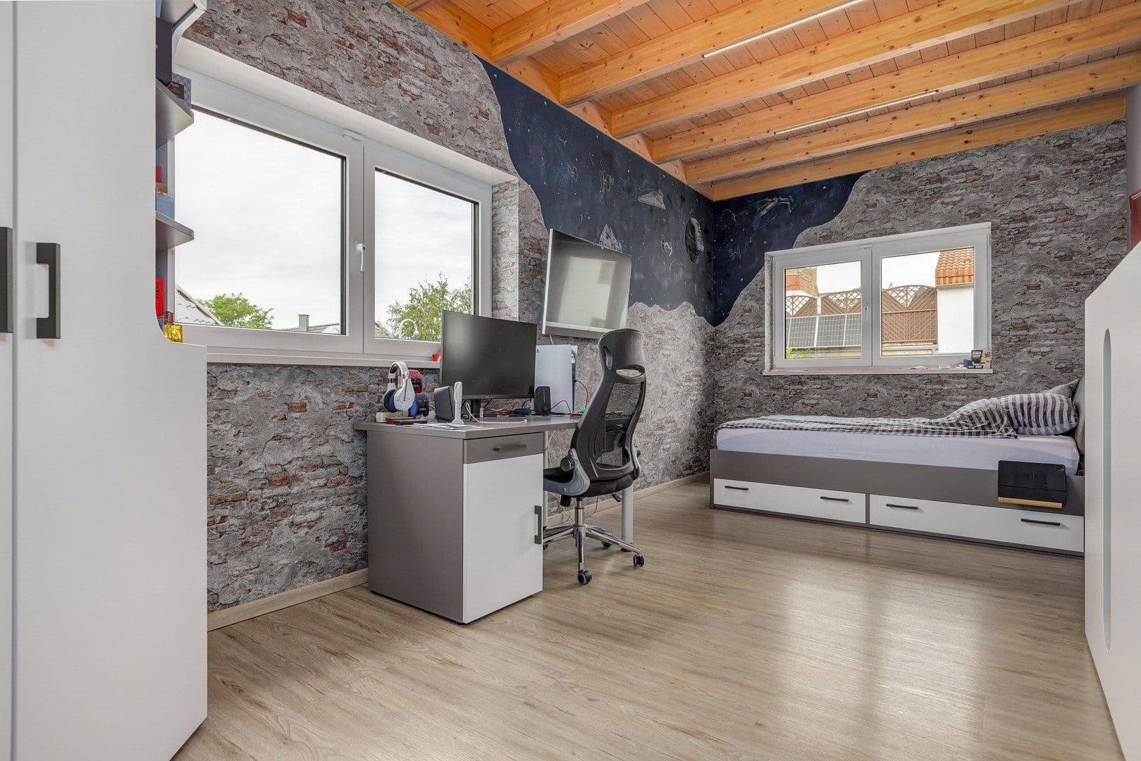 Prodej domu 185 m², pozemek 457 m², Sprendlingen, Porýní-Falc Prodej domu 185 m², pozemek 457 m², Sprendlingen, Porýní-Falc