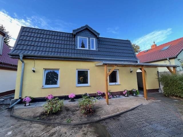 Prodej domu 129 m², pozemek 809 m², Berlin, Berlín Prodej domu 129 m², pozemek 809 m², Berlin, Berlín