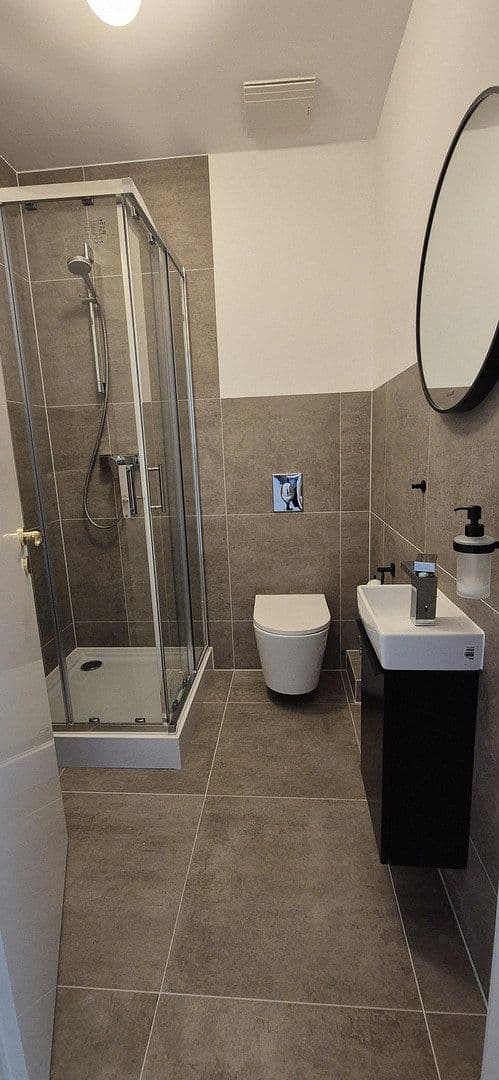 Prodej bytu 3+1 79 m², Altendorferstr. 10, Chemnitz, Sasko Prodej bytu 3+1 79 m², Altendorferstr. 10, Chemnitz, Sasko