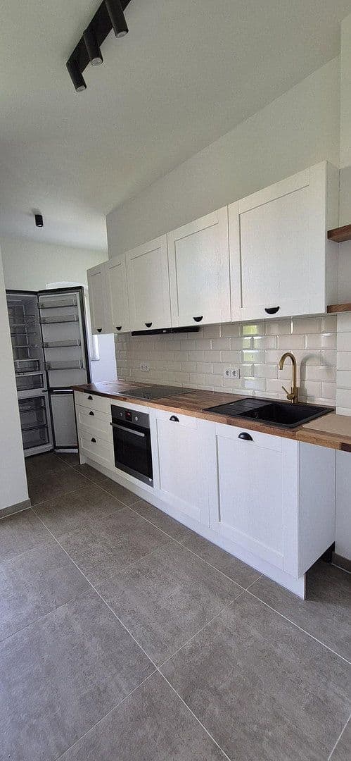 Prodej bytu 3+1 79 m², Altendorferstr. 10, Chemnitz, Sasko Prodej bytu 3+1 79 m², Altendorferstr. 10, Chemnitz, Sasko