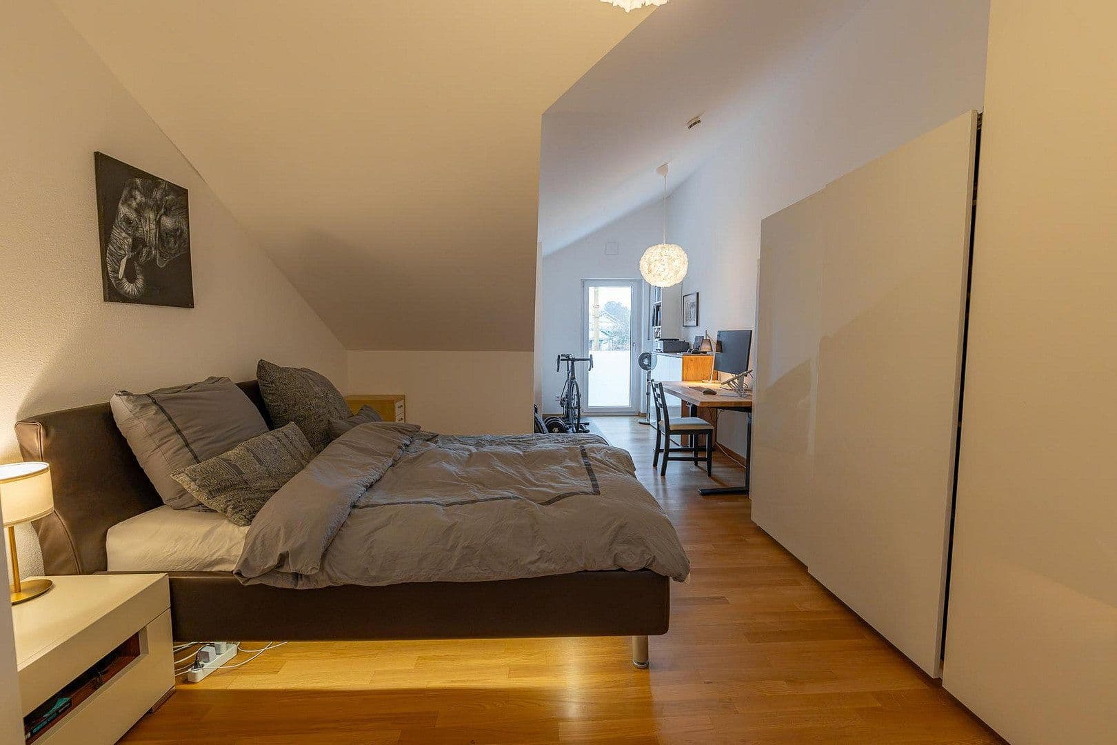 Pronájem bytu 2+1 60 m², Lehrer-Reiter-Str. 1, Grafing b. München, Bavorsko Pronájem bytu 2+1 60 m², Lehrer-Reiter-Str. 1, Grafing b. München, Bavorsko