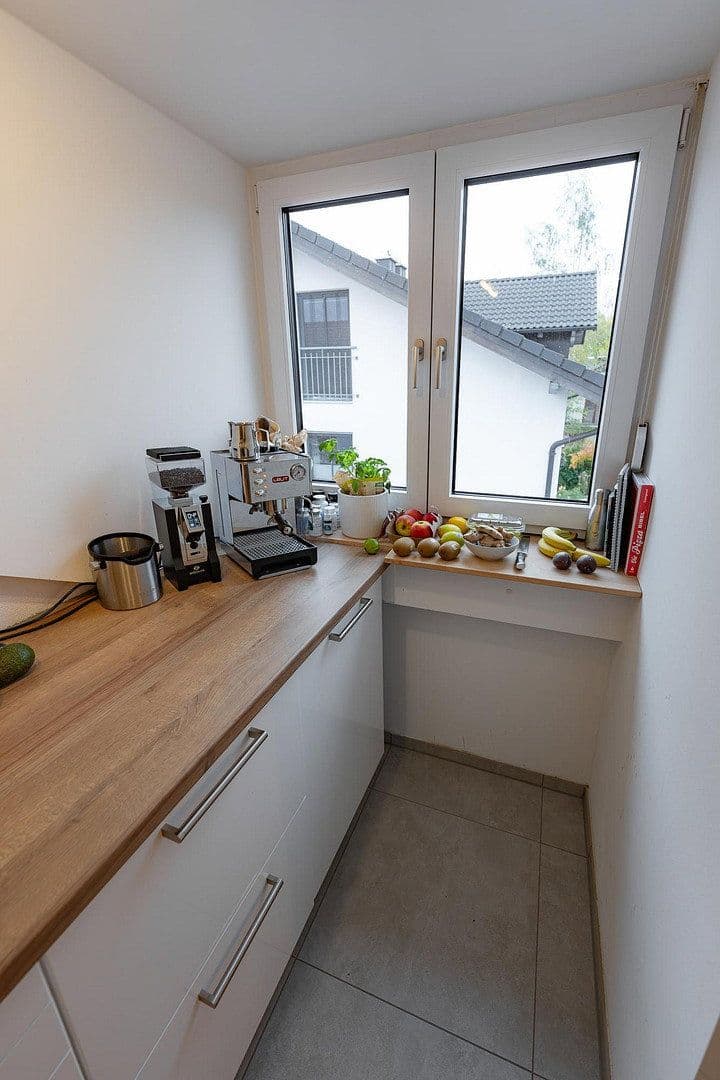 Pronájem bytu 2+1 60 m², Lehrer-Reiter-Str. 1, Grafing b. München, Bavorsko Pronájem bytu 2+1 60 m², Lehrer-Reiter-Str. 1, Grafing b. München, Bavorsko