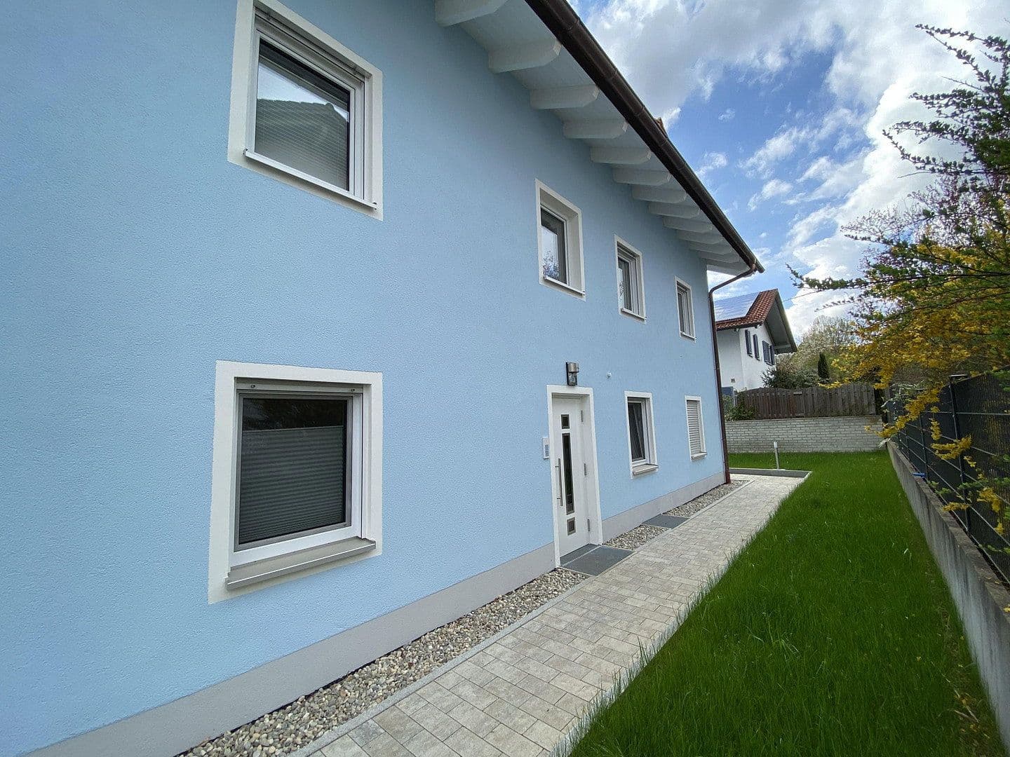 Pronájem bytu 2+1 60 m², Lehrer-Reiter-Str. 1, Grafing b. München, Bavorsko Pronájem bytu 2+1 60 m², Lehrer-Reiter-Str. 1, Grafing b. München, Bavorsko