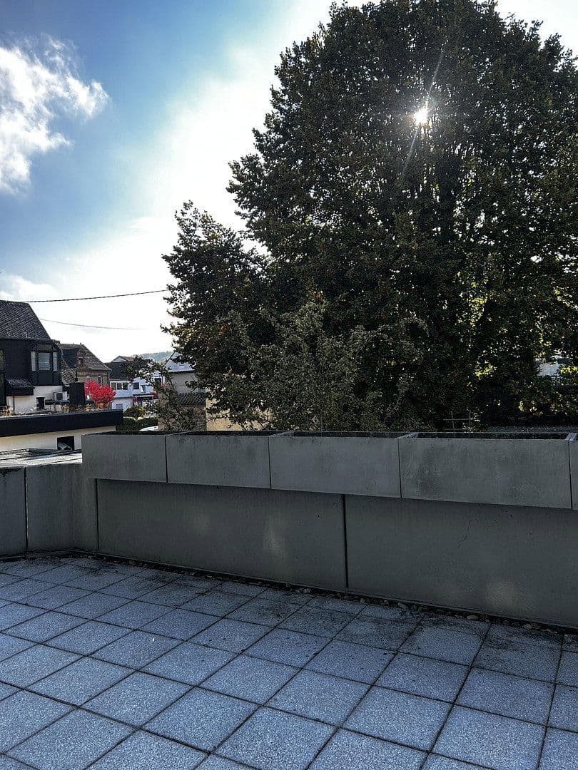 Pronájem domu 72 m², pozemek 1.200 m², Aarstraße 243/245, Taunusstein, Hessen Pronájem domu 72 m², pozemek 1.200 m², Aarstraße 243/245, Taunusstein, Hessen