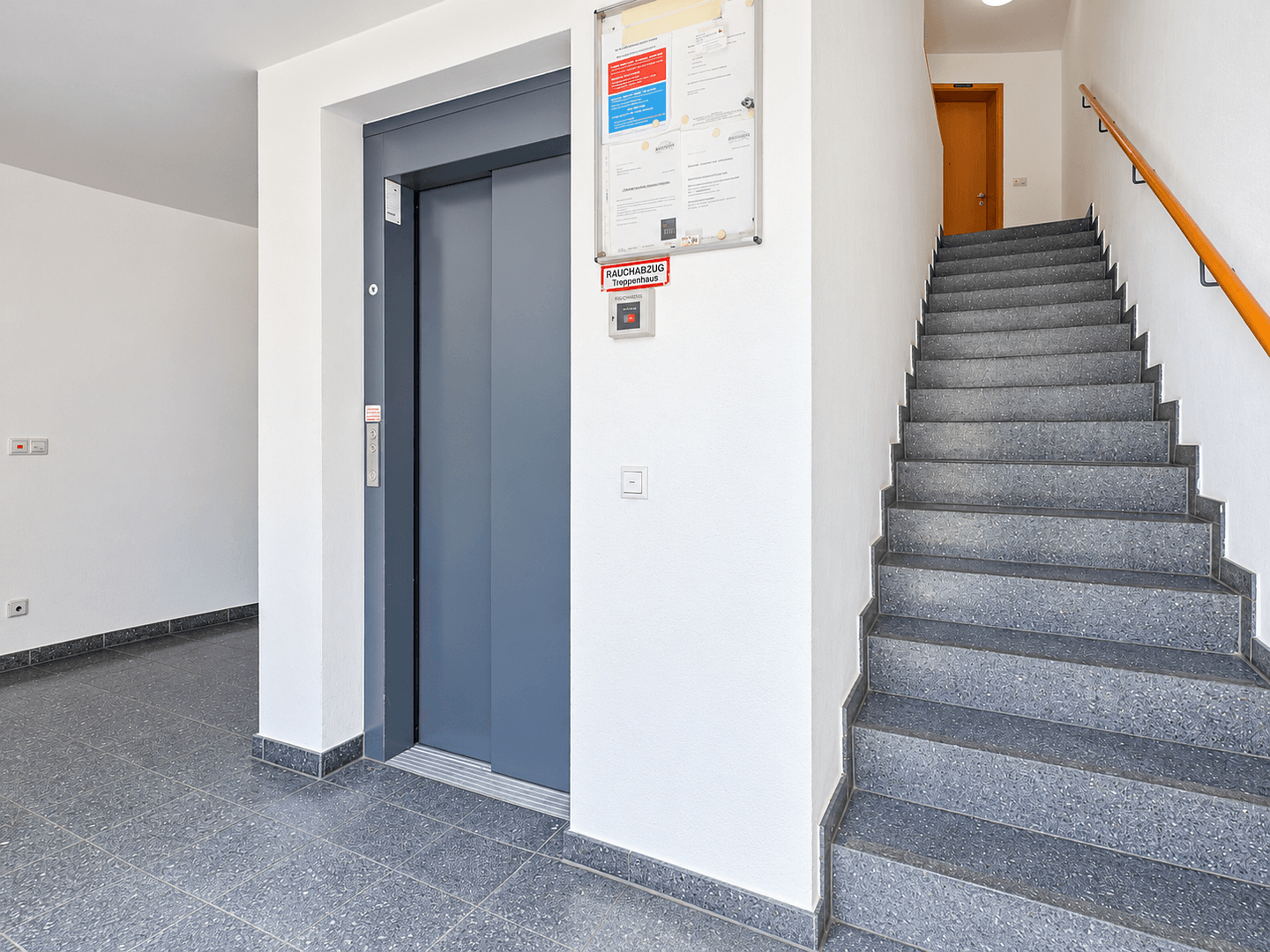 Prodej bytu 1+1 46 m², Dircksenstraße 44, Berlin, Berlín Prodej bytu 1+1 46 m², Dircksenstraße 44, Berlin, Berlín