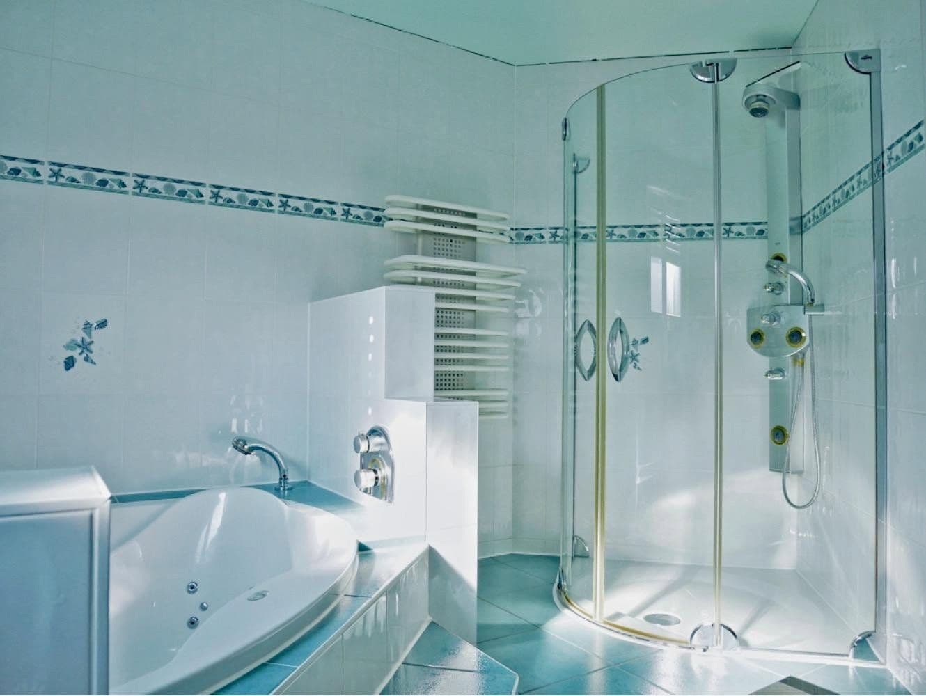 Prodej domu 207 m², pozemek 328 m², Bad Vilbel, Hessen Prodej domu 207 m², pozemek 328 m², Bad Vilbel, Hessen