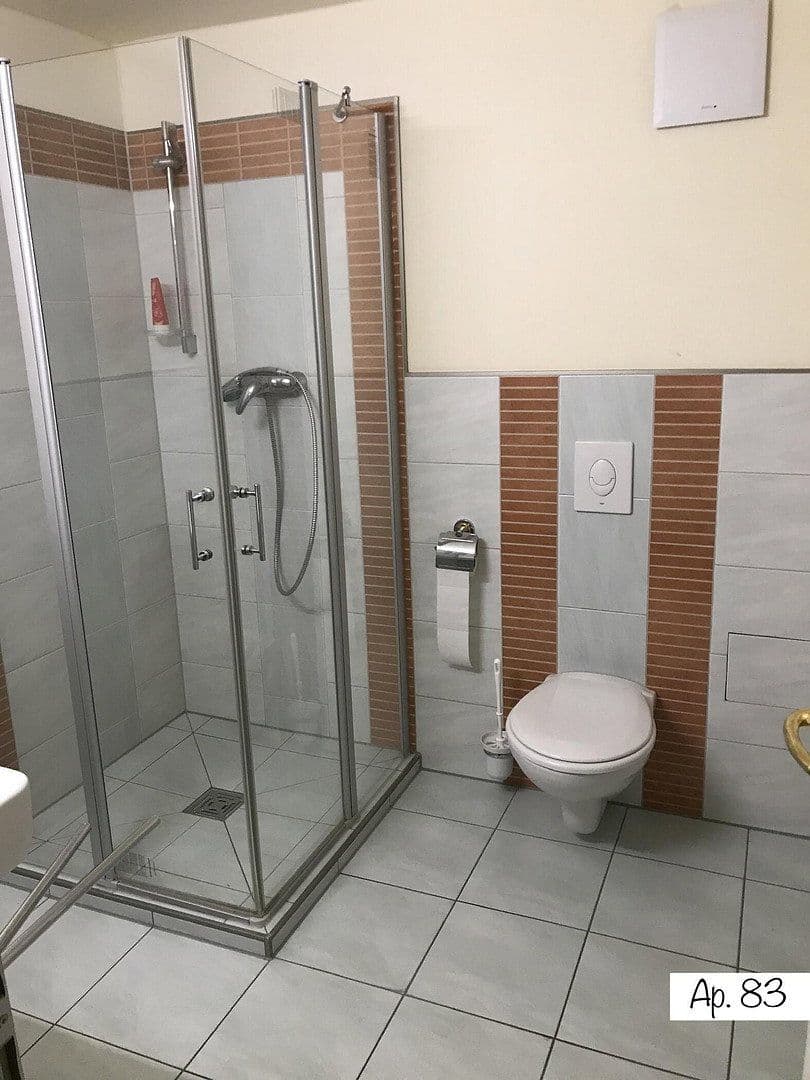 Pronájem bytu 1+1 38 m², Käthe-Kollwitz Straße 83, Leipzig, Sasko Pronájem bytu 1+1 38 m², Käthe-Kollwitz Straße 83, Leipzig, Sasko