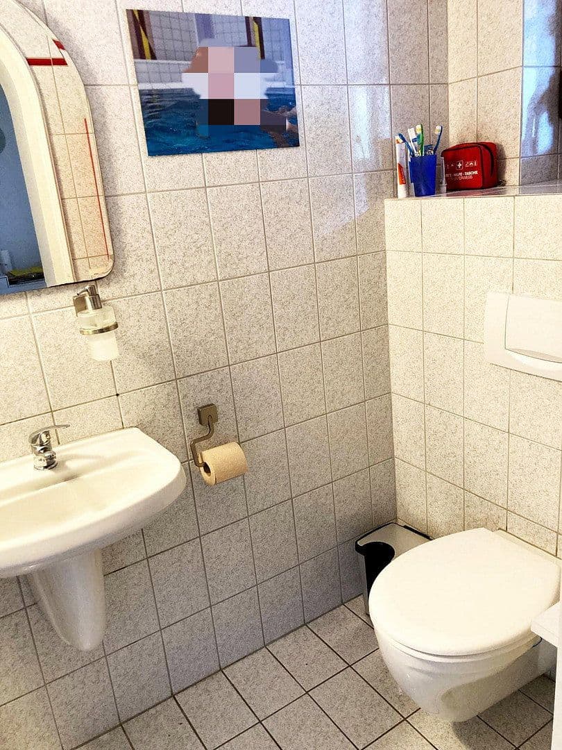 Pronájem domu 167 m², pozemek 220 m², Baden-Baden, Bádensko-Württembersko Pronájem domu 167 m², pozemek 220 m², Baden-Baden, Bádensko-Württembersko
