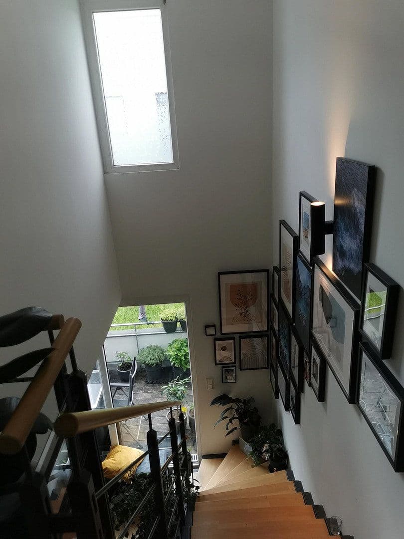 Pronájem bytu 3+1 92 m², Hauptstr. 35, Leinfelden-Echterdingen, Bádensko-Württembersko Pronájem bytu 3+1 92 m², Hauptstr. 35, Leinfelden-Echterdingen, Bádensko-Württembersko