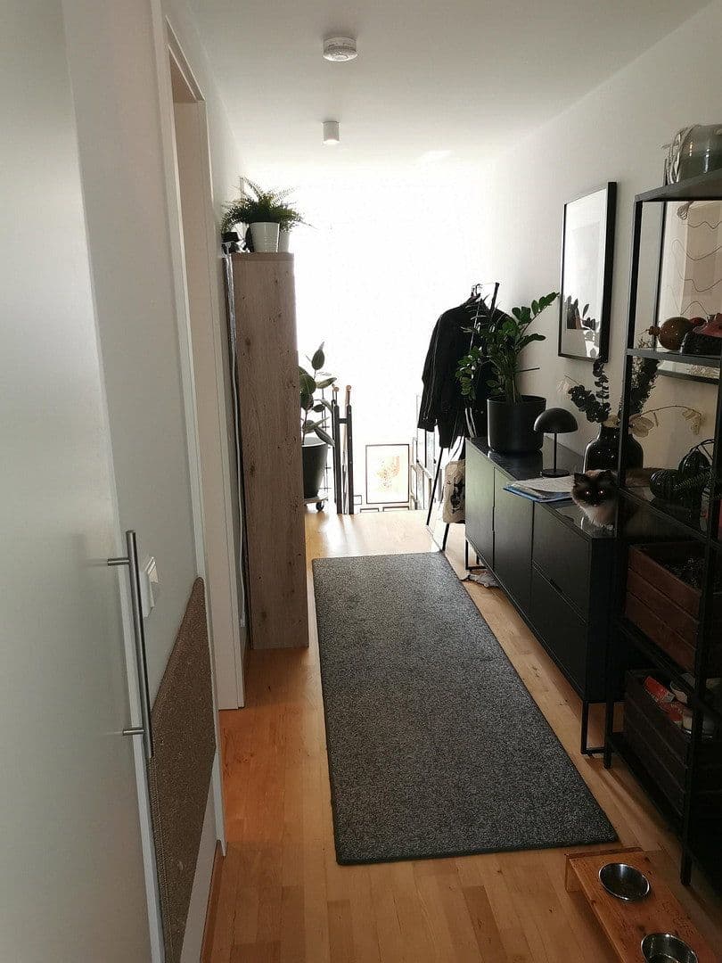 Pronájem bytu 3+1 92 m², Hauptstr. 35, Leinfelden-Echterdingen, Bádensko-Württembersko Pronájem bytu 3+1 92 m², Hauptstr. 35, Leinfelden-Echterdingen, Bádensko-Württembersko