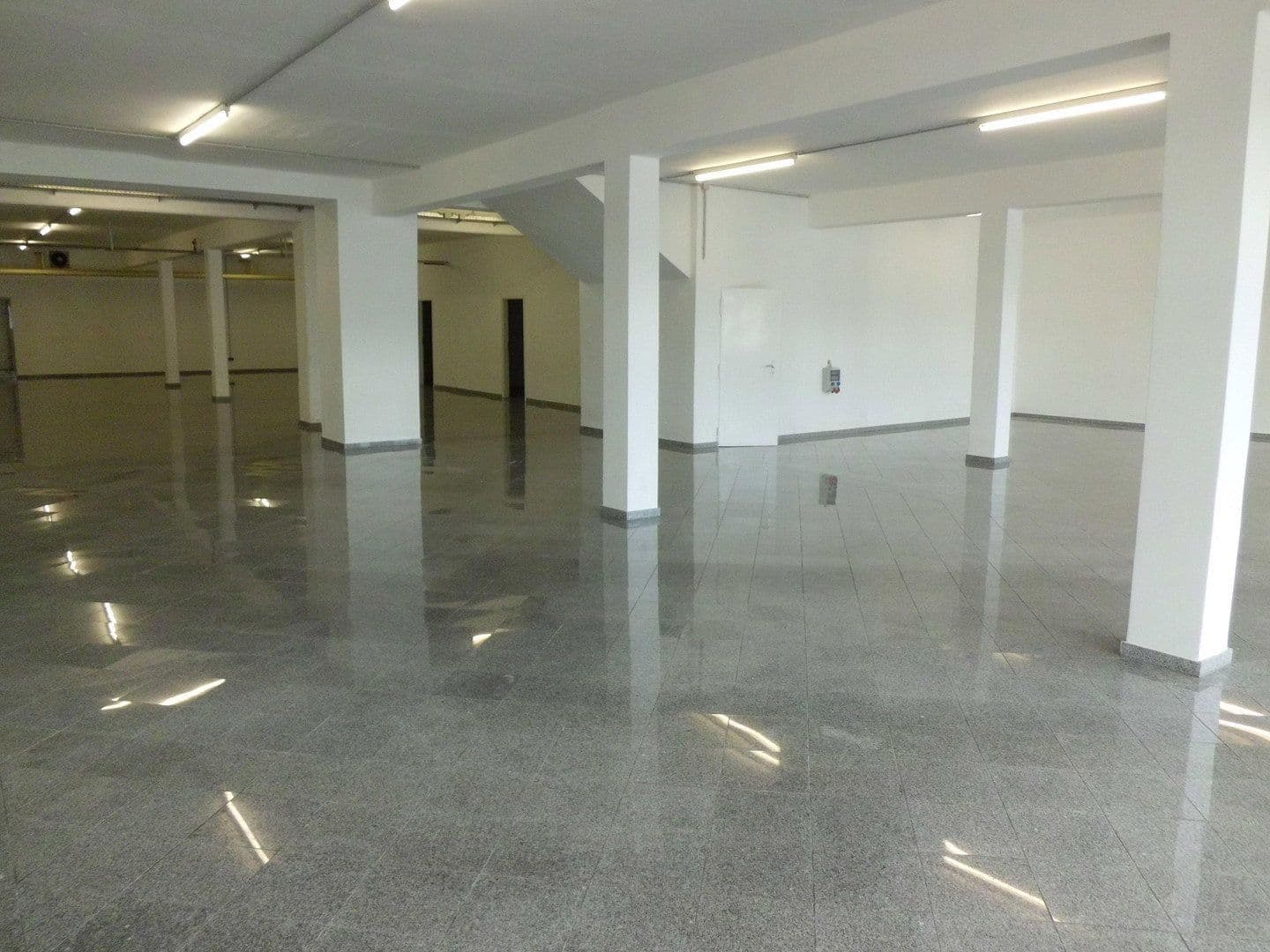 Pronájem nebytového prostoru 700 m², Valdorfer Str. 100, Vlotho, Severní Porýní-Vestfálsko Pronájem nebytového prostoru 700 m², Valdorfer Str. 100, Vlotho, Severní Porýní-Vestfálsko