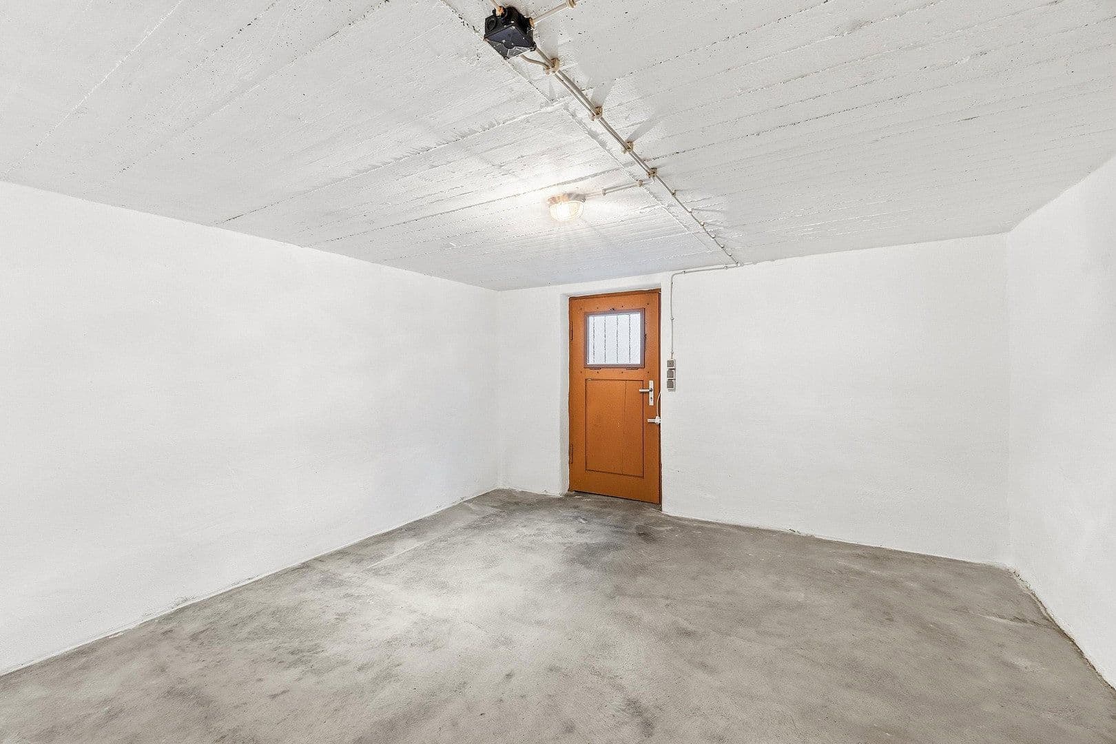 Prodej domu 130 m², pozemek 144 m², Neu-Ulm, Bavorsko Prodej domu 130 m², pozemek 144 m², Neu-Ulm, Bavorsko