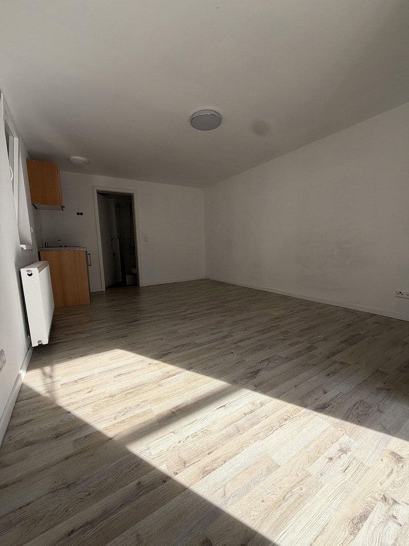 Pronájem bytu 1+1 25 m², Am Bach 1, Rheinmünster, Bádensko-Württembersko Pronájem bytu 1+1 25 m², Am Bach 1, Rheinmünster, Bádensko-Württembersko