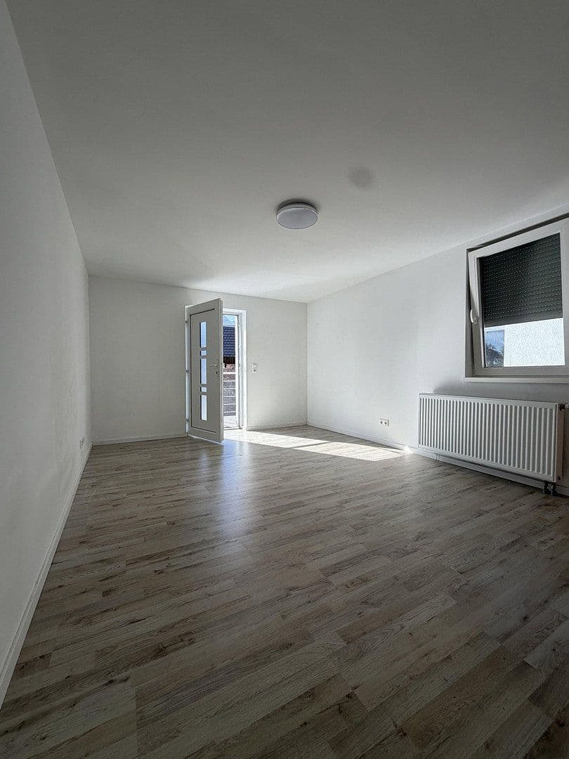 Pronájem bytu 1+1 25 m², Am Bach 1, Rheinmünster, Bádensko-Württembersko Pronájem bytu 1+1 25 m², Am Bach 1, Rheinmünster, Bádensko-Württembersko