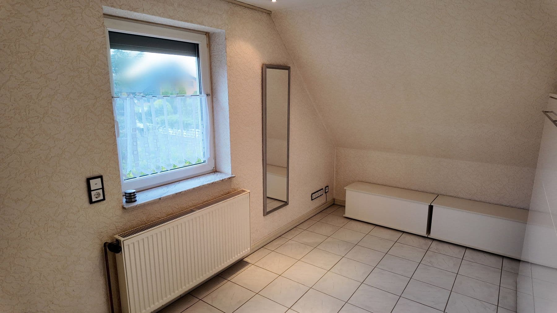 Prodej domu 115 m², pozemek 800 m², Coppenbrügge, Dolní Sasko Prodej domu 115 m², pozemek 800 m², Coppenbrügge, Dolní Sasko