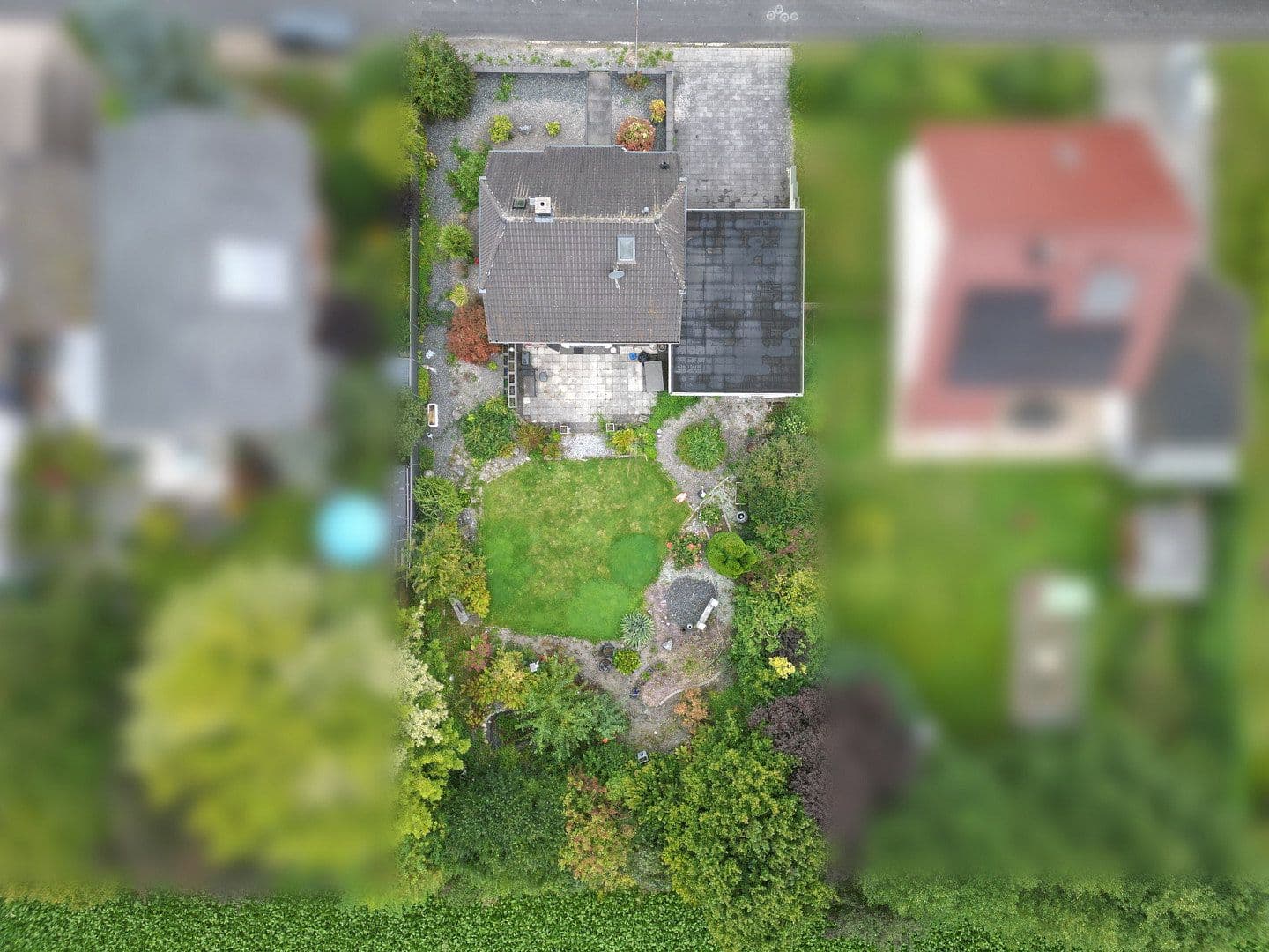 Prodej domu 115 m², pozemek 800 m², Coppenbrügge, Dolní Sasko Prodej domu 115 m², pozemek 800 m², Coppenbrügge, Dolní Sasko