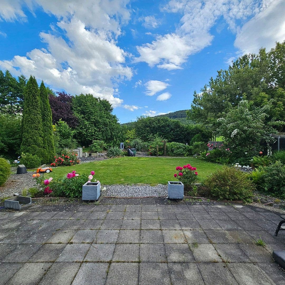 Prodej domu 115 m², pozemek 800 m², Coppenbrügge, Dolní Sasko Prodej domu 115 m², pozemek 800 m², Coppenbrügge, Dolní Sasko