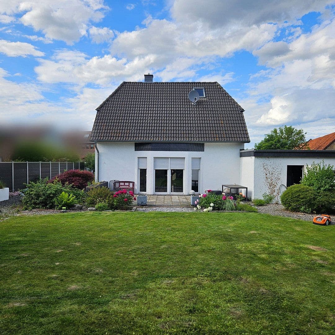 Prodej domu 115 m², pozemek 800 m², Coppenbrügge, Dolní Sasko Prodej domu 115 m², pozemek 800 m², Coppenbrügge, Dolní Sasko
