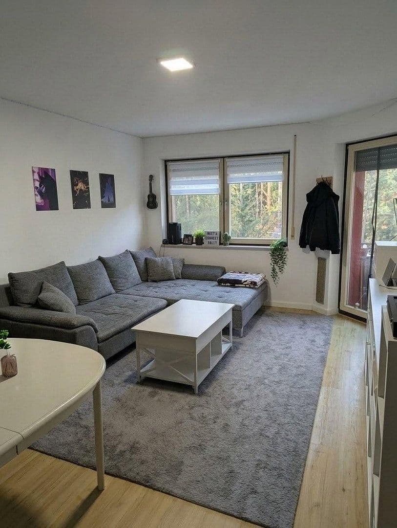 Pronájem bytu 2+1 60 m², Kasinostr. 89, Darmstadt, Hessen Pronájem bytu 2+1 60 m², Kasinostr. 89, Darmstadt, Hessen