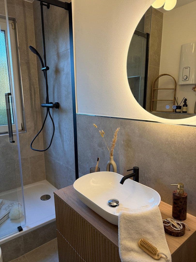 Prodej bytu 3+kk 78 m², Mülheim an der Ruhr, Severní Porýní-Vestfálsko Prodej bytu 3+kk 78 m², Mülheim an der Ruhr, Severní Porýní-Vestfálsko