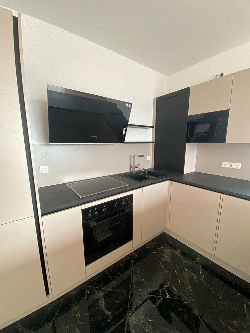 Pronájem bytu 4+1 105 m², Speyer, Porýní-Falc Pronájem bytu 4+1 105 m², Speyer, Porýní-Falc
