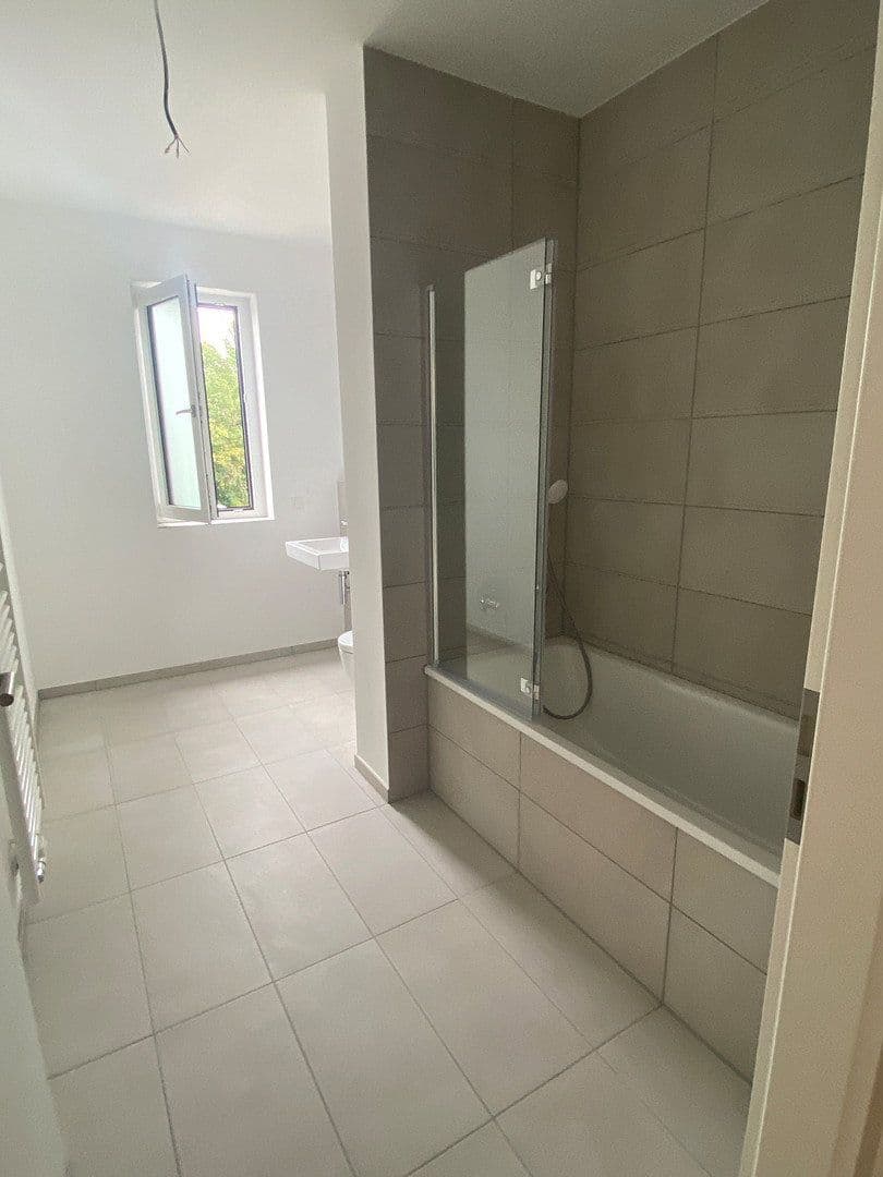 Pronájem bytu 4+1 105 m², Speyer, Porýní-Falc Pronájem bytu 4+1 105 m², Speyer, Porýní-Falc