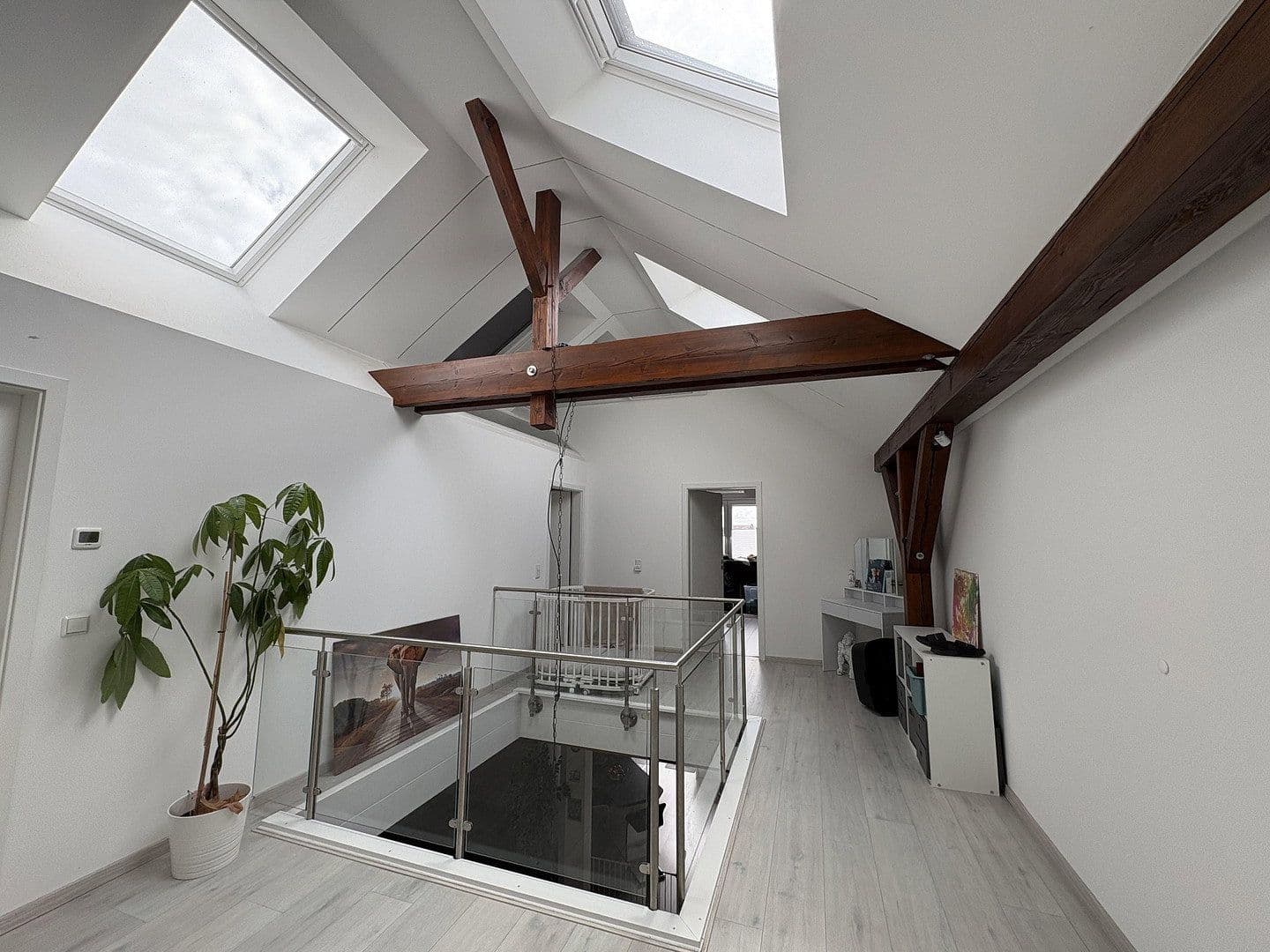 Pronájem bytu 6+1 200 m², Weeze, Severní Porýní-Vestfálsko Pronájem bytu 6+1 200 m², Weeze, Severní Porýní-Vestfálsko