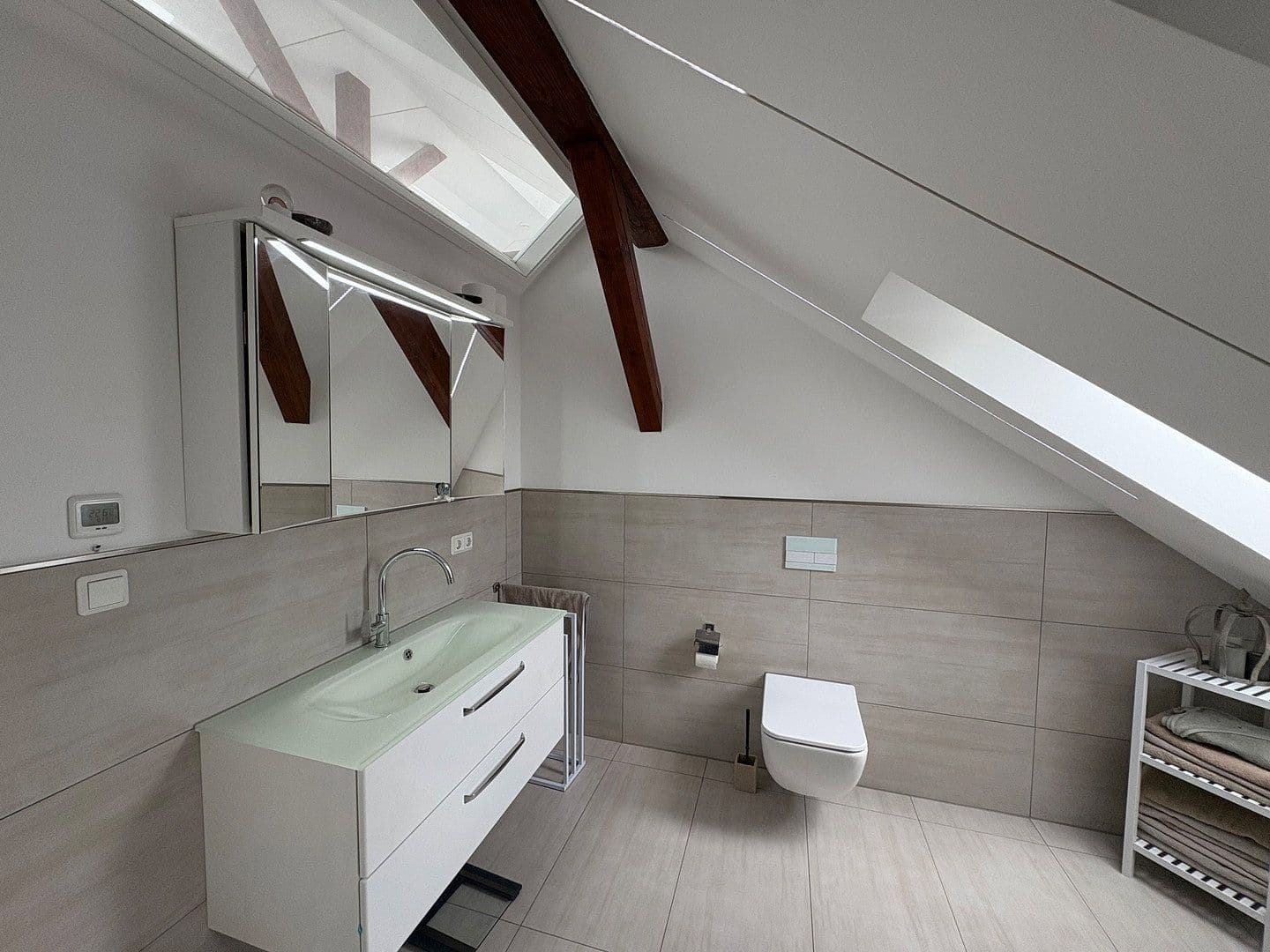 Pronájem bytu 6+1 200 m², Weeze, Severní Porýní-Vestfálsko Pronájem bytu 6+1 200 m², Weeze, Severní Porýní-Vestfálsko