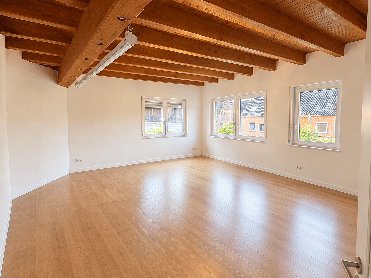 Pronájem bytu 6+1 200 m², Weeze, Severní Porýní-Vestfálsko Pronájem bytu 6+1 200 m², Weeze, Severní Porýní-Vestfálsko