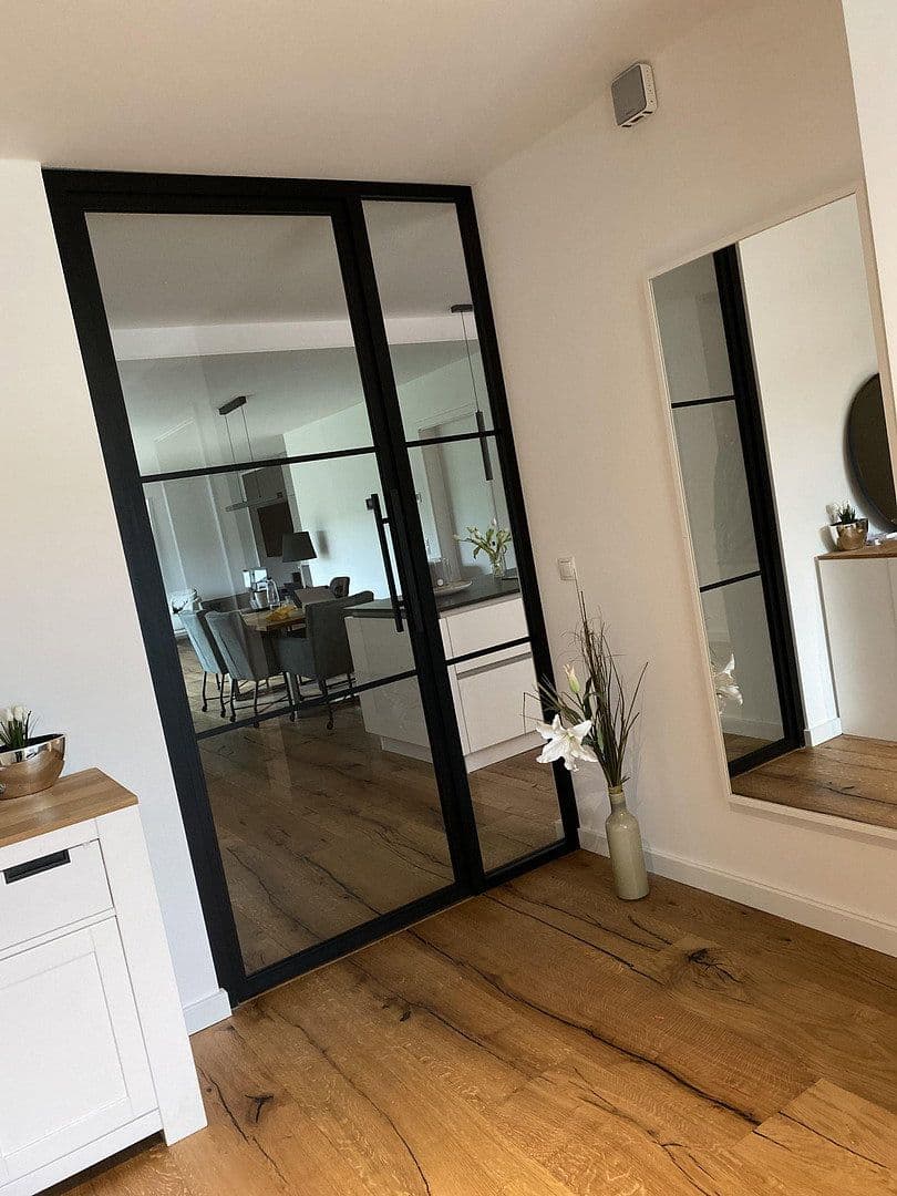 Prodej domu 210 m², pozemek 581 m², Cloppenburg, Dolní Sasko Prodej domu 210 m², pozemek 581 m², Cloppenburg, Dolní Sasko