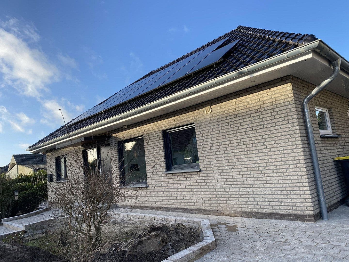 Prodej domu 210 m², pozemek 581 m², Cloppenburg, Dolní Sasko Prodej domu 210 m², pozemek 581 m², Cloppenburg, Dolní Sasko