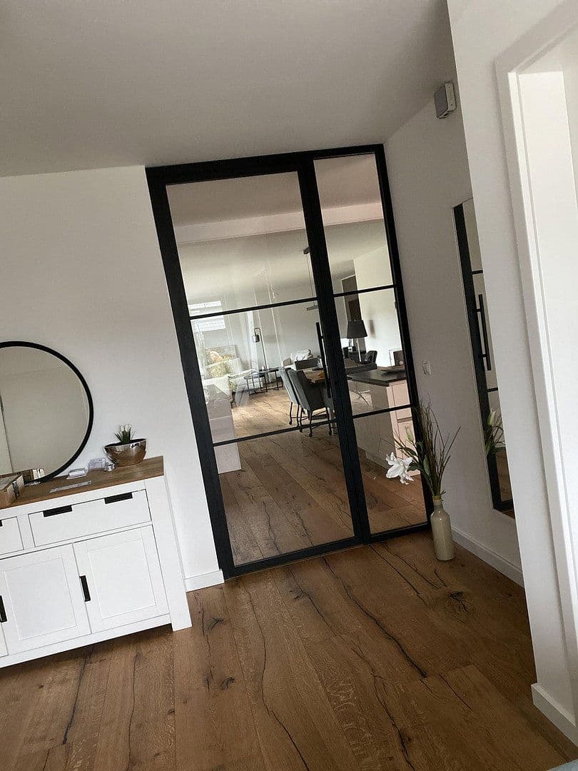 Prodej domu 210 m², pozemek 581 m², Cloppenburg, Dolní Sasko Prodej domu 210 m², pozemek 581 m², Cloppenburg, Dolní Sasko