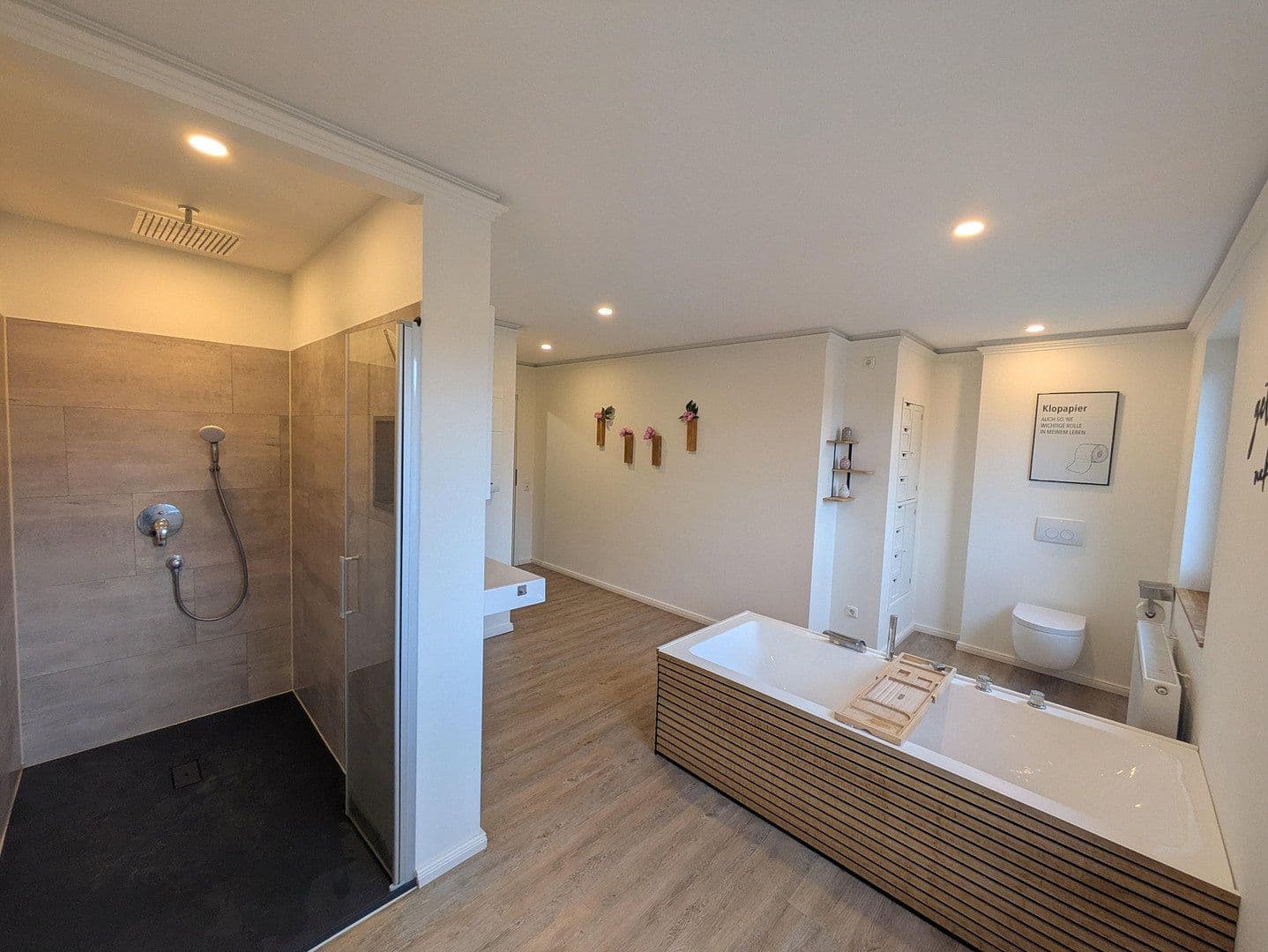 Prodej domu 143 m², pozemek 582 m², Buchholz in der Nordheide, Dolní Sasko Prodej domu 143 m², pozemek 582 m², Buchholz in der Nordheide, Dolní Sasko