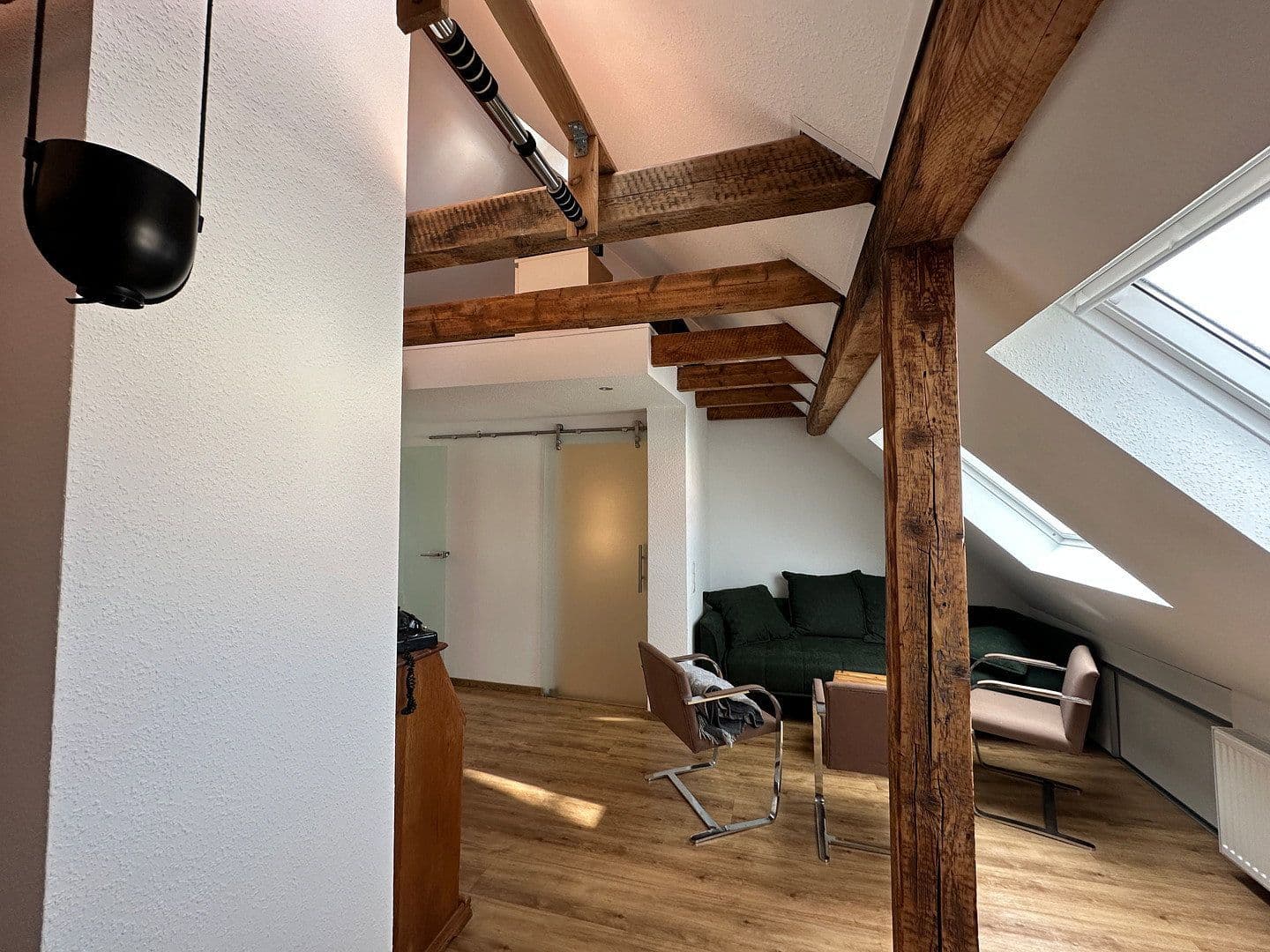 Prodej domu 125 m², pozemek 168 m², Duisburg, Severní Porýní-Vestfálsko Prodej domu 125 m², pozemek 168 m², Duisburg, Severní Porýní-Vestfálsko