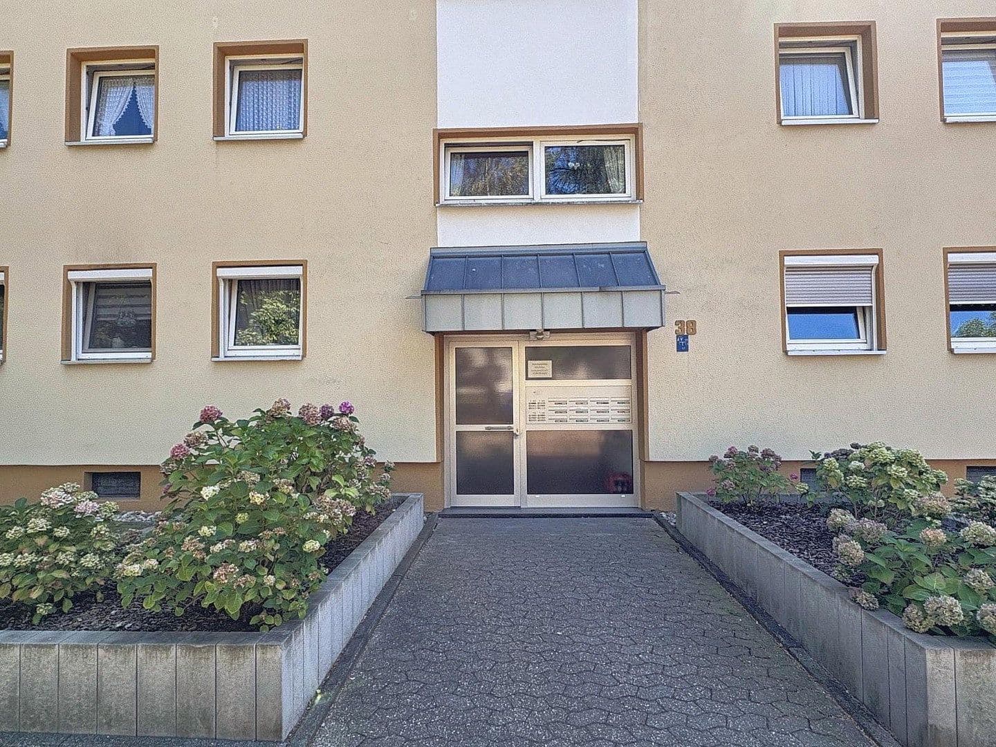 Pronájem bytu 2+1 54 m², Zedernstrasse 38, Mönchengladbach, Severní Porýní-Vestfálsko Pronájem bytu 2+1 54 m², Zedernstrasse 38, Mönchengladbach, Severní Porýní-Vestfálsko