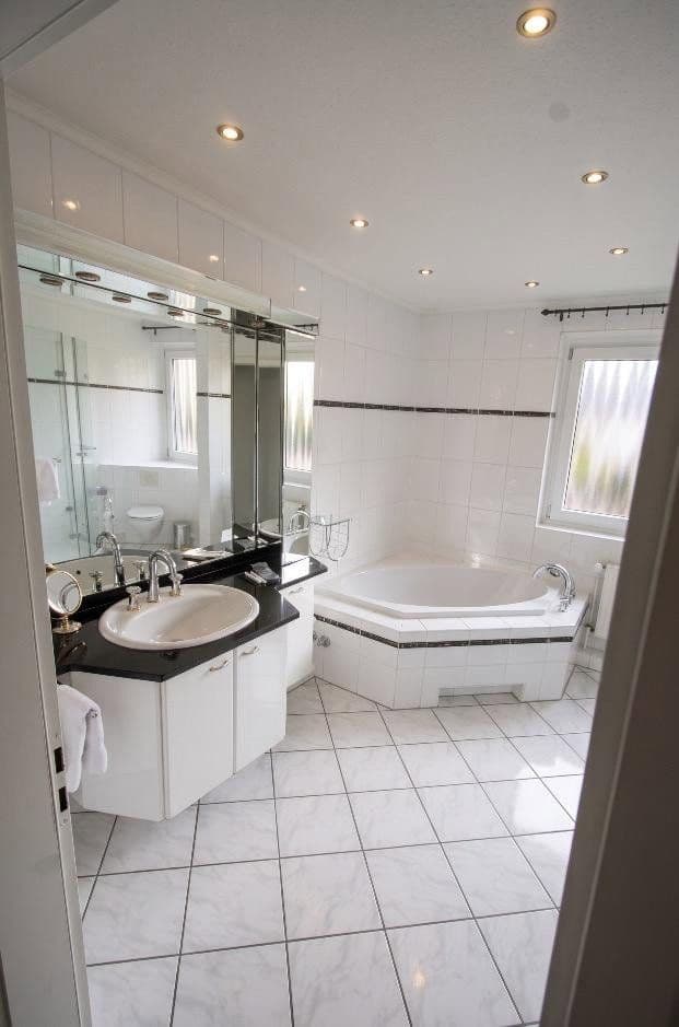 Prodej bytu 3+1 103 m², Barsbüttel, Šlesvicko-Holštýnsko Prodej bytu 3+1 103 m², Barsbüttel, Šlesvicko-Holštýnsko