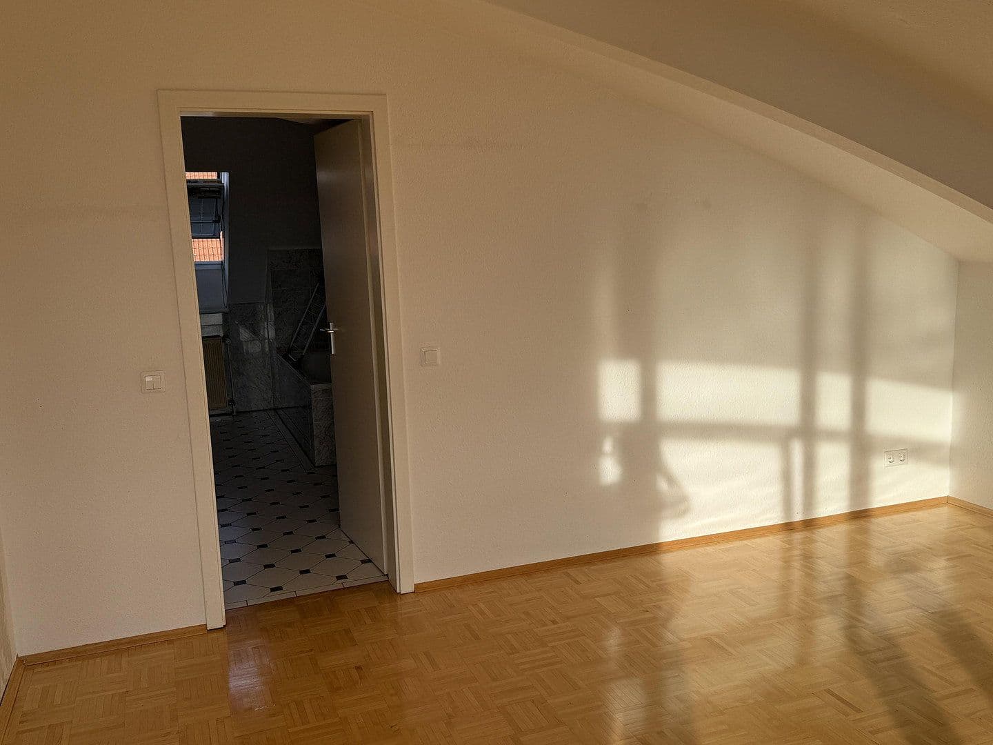 Prodej bytu 2+kk 79 m², Bremen, Bremen Prodej bytu 2+kk 79 m², Bremen, Bremen