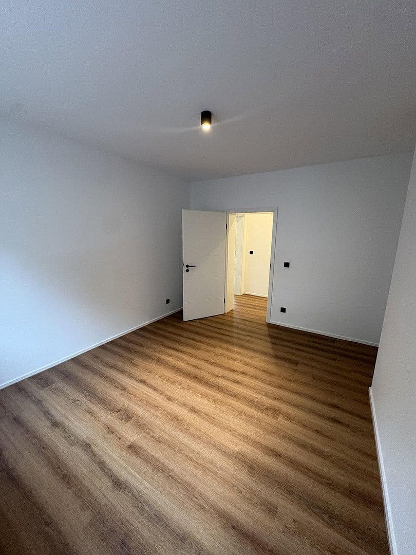 Prodej bytu 2+1 50 m², Duisburg, Severní Porýní-Vestfálsko Prodej bytu 2+1 50 m², Duisburg, Severní Porýní-Vestfálsko