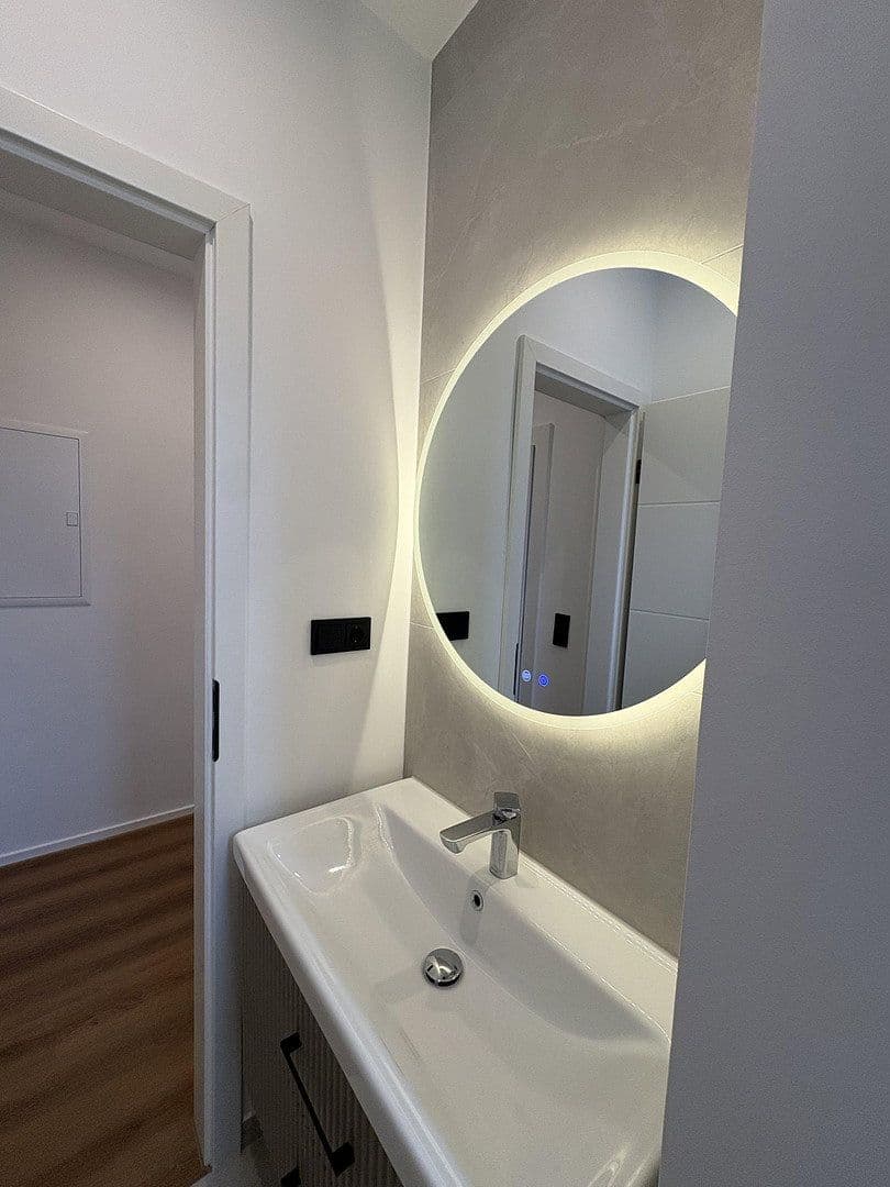 Prodej bytu 2+1 50 m², Duisburg, Severní Porýní-Vestfálsko Prodej bytu 2+1 50 m², Duisburg, Severní Porýní-Vestfálsko