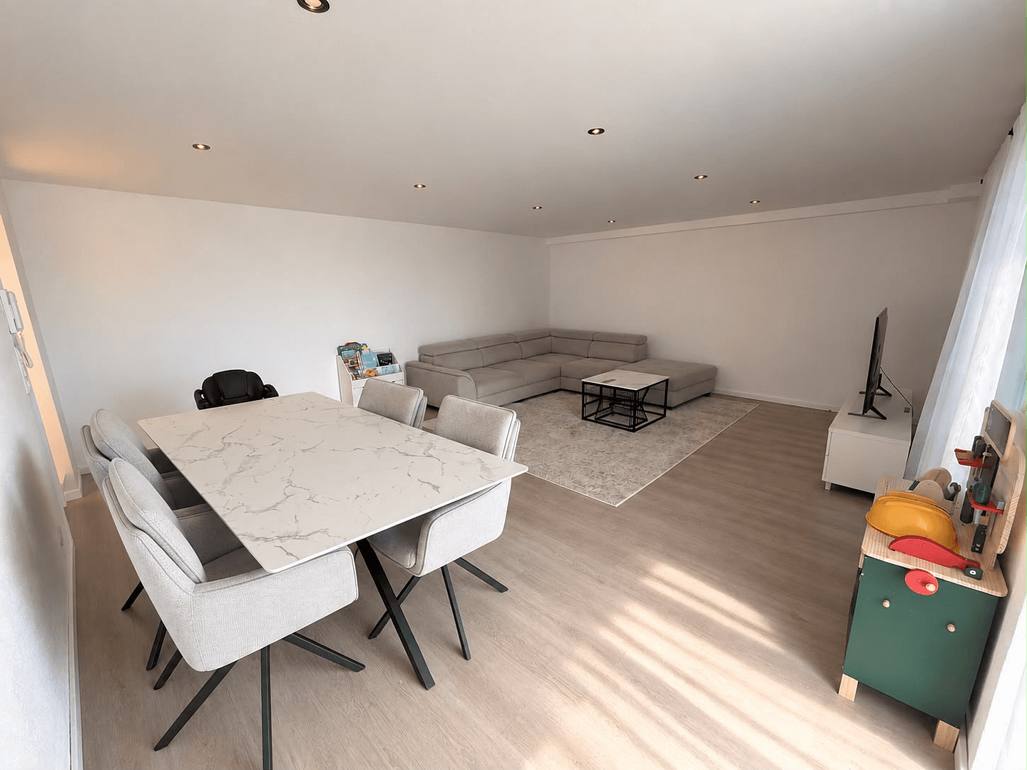 Pronájem bytu 2+1 80 m², Alemannenstraße 12, Walzbachtal, Bádensko-Württembersko Pronájem bytu 2+1 80 m², Alemannenstraße 12, Walzbachtal, Bádensko-Württembersko